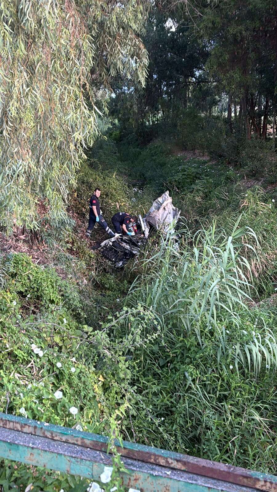 Muğla’da Tek Taraflı Trafik Kazası Can Aldı: Araç Şarampole Yuvarlandı, 1 Ölü 2